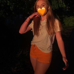 Meet your Posher, Mandy